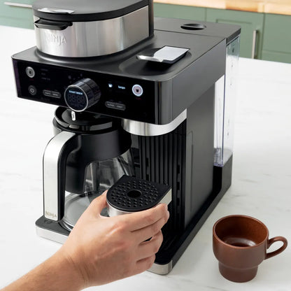 Cafetera de 12 Tazas con Sistema Espresso y Barista - Negro