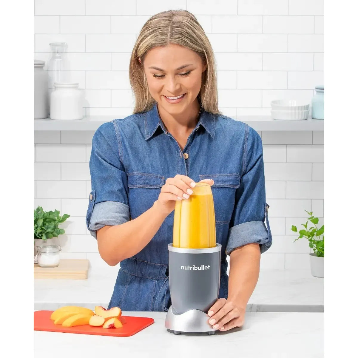 Procesador de Alimentos 600W con Cuchilla de Acero Inoxidable 24 fl oz